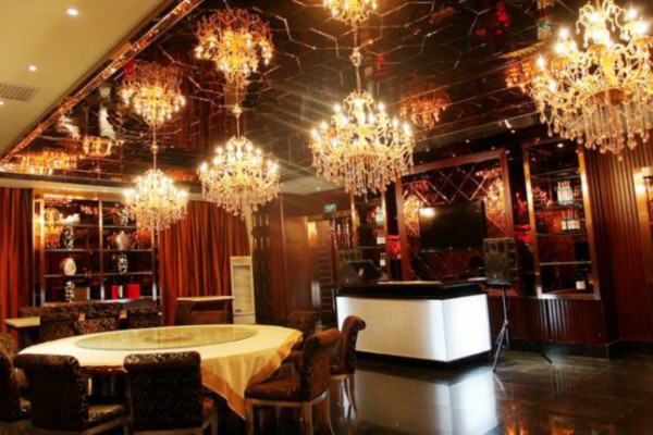 这按摩师太会说话了,重庆话配音太带劲! 这按摩师太会说话了,重庆话配音太带劲!